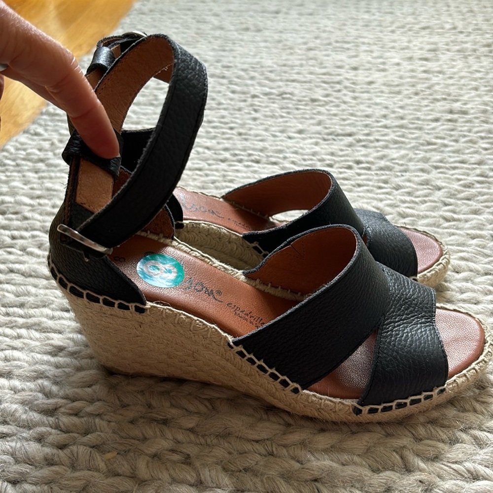 Black leather Espadrille Sandals